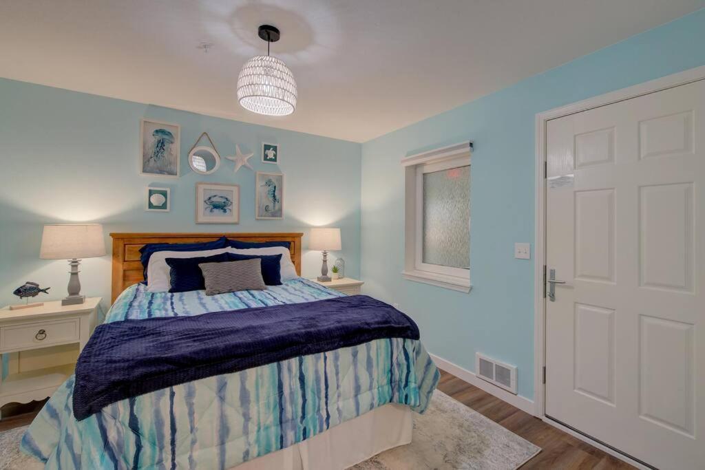 Beach Please-Updated Home With Ocean Views Long Beach Exterior photo